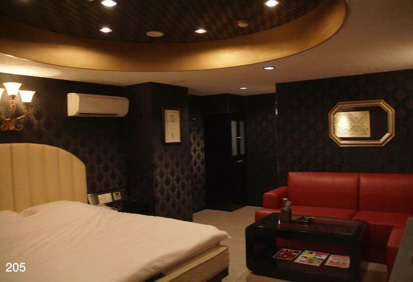 فندق Mint Osaka Airport