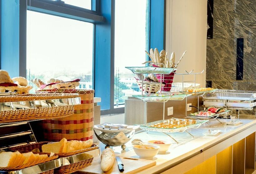 فندق Muong Thanh Luxury Vientiane