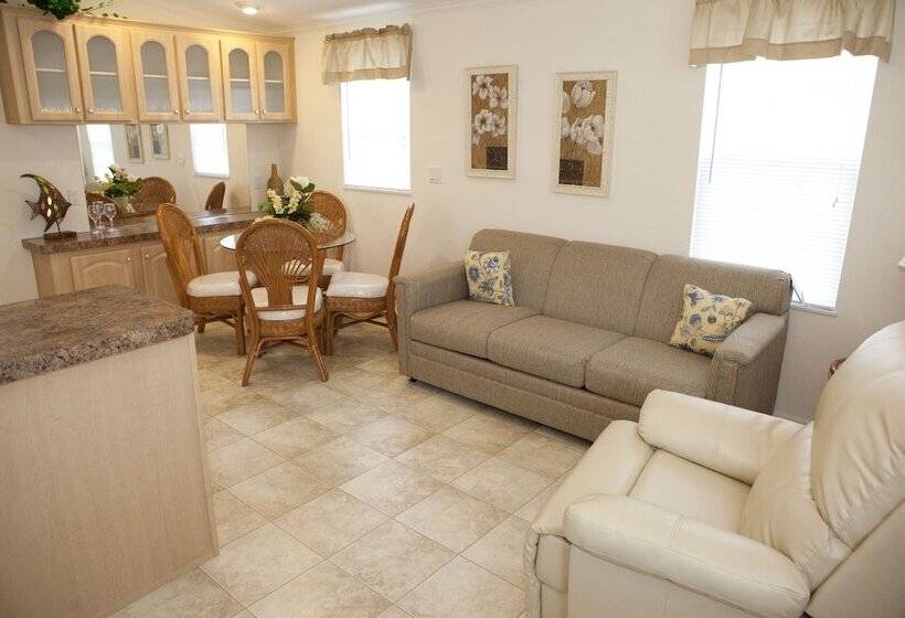 فندق Naples Rv Resort