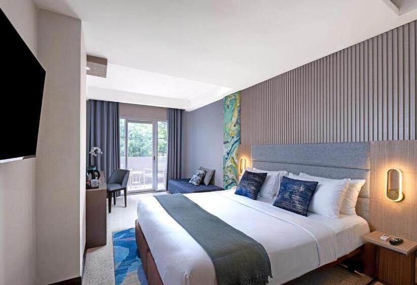 Отель Oakwood Merdeka Bandung