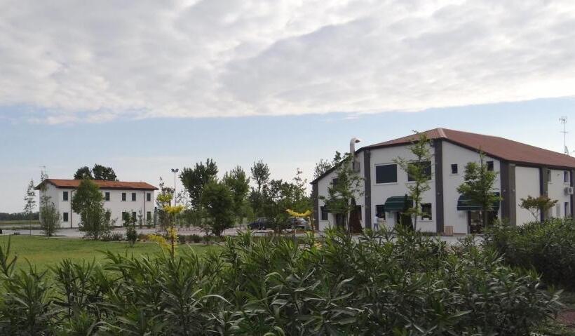 ホテル Oasi Bianca