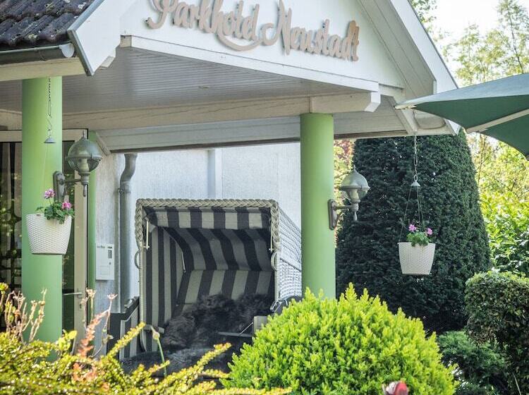 Parkhotel Neustadt Garni