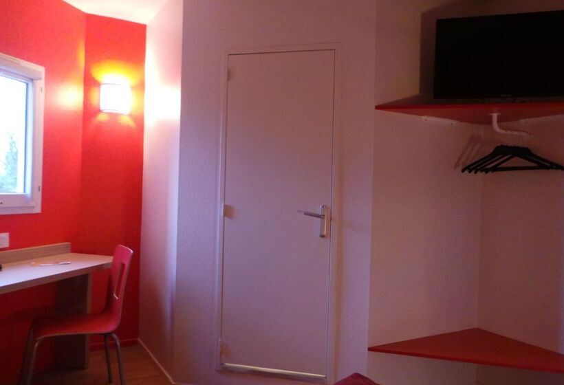 בית מלון כפרי Premiere Classe Amiens