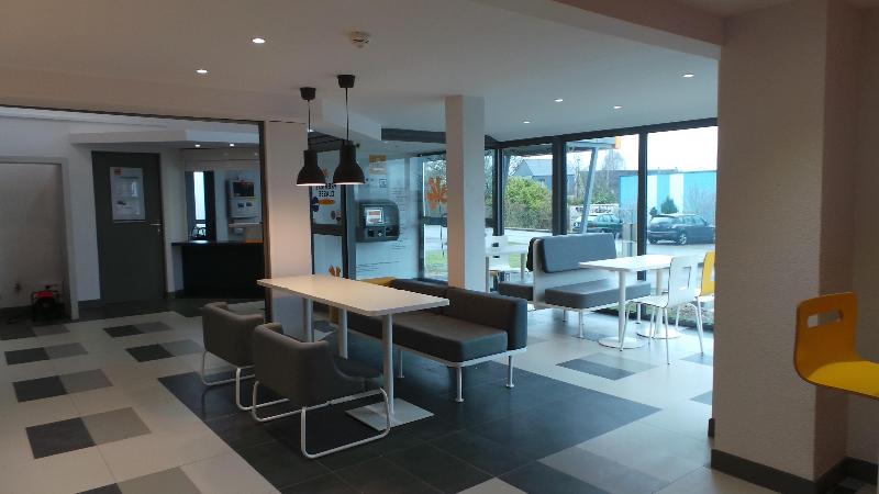 בית מלון כפרי Premiere Classe Amiens