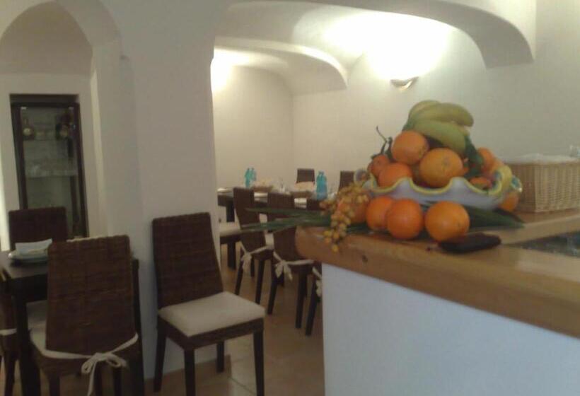 فندق Residence La Pineta