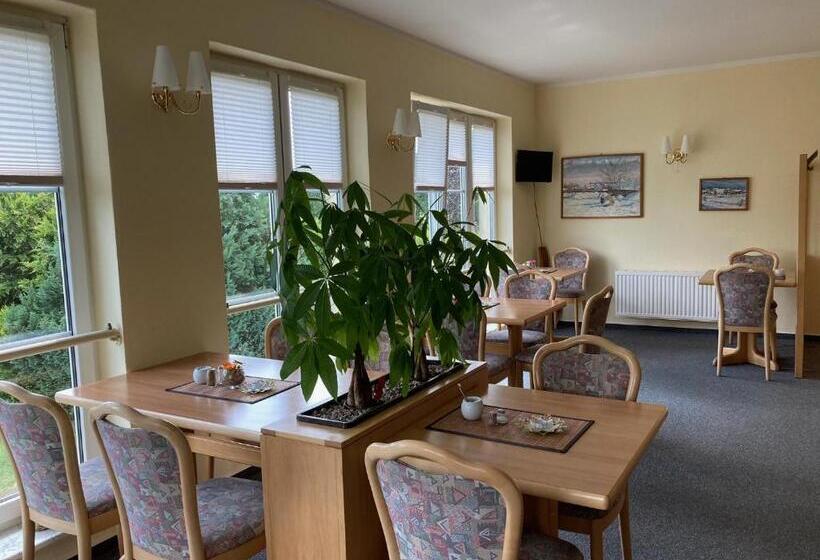 Отель Restaurant Am Worns Berg