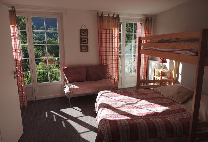 فندق Restaurant Du Plomb Du Cantal