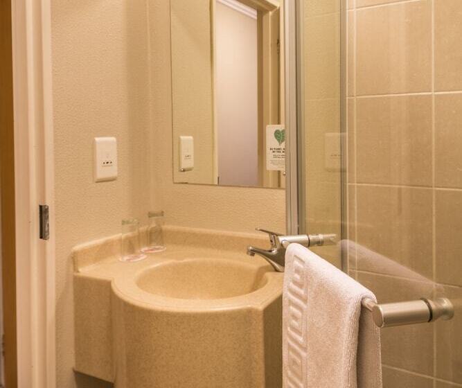 Отель Road Lodge Mbombela