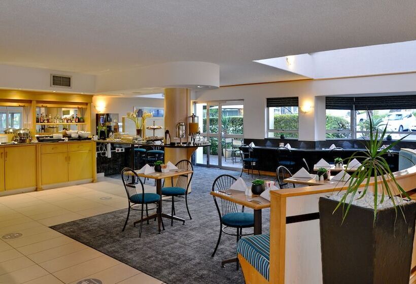 Отель Road Lodge Mbombela