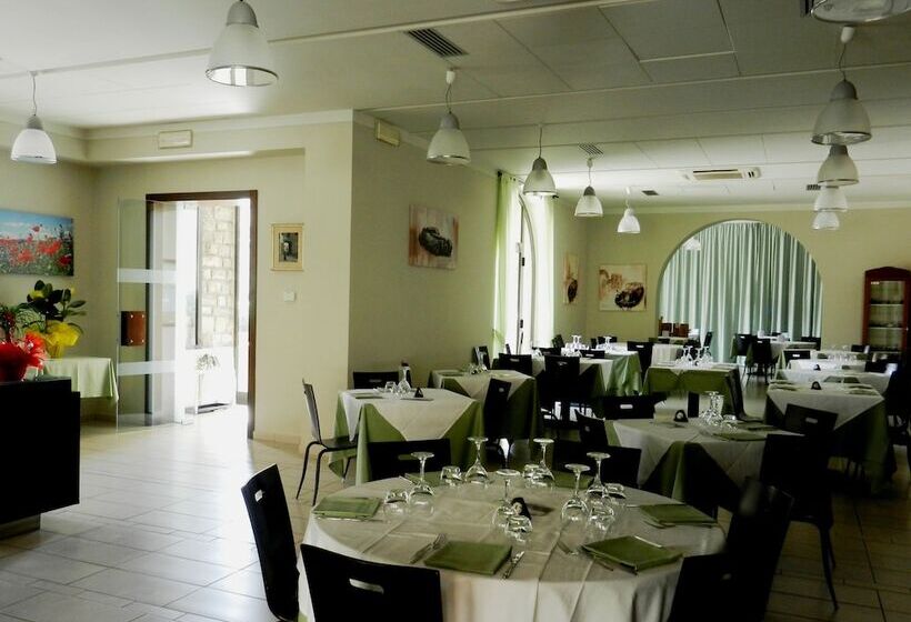 Отель Santo Stefano