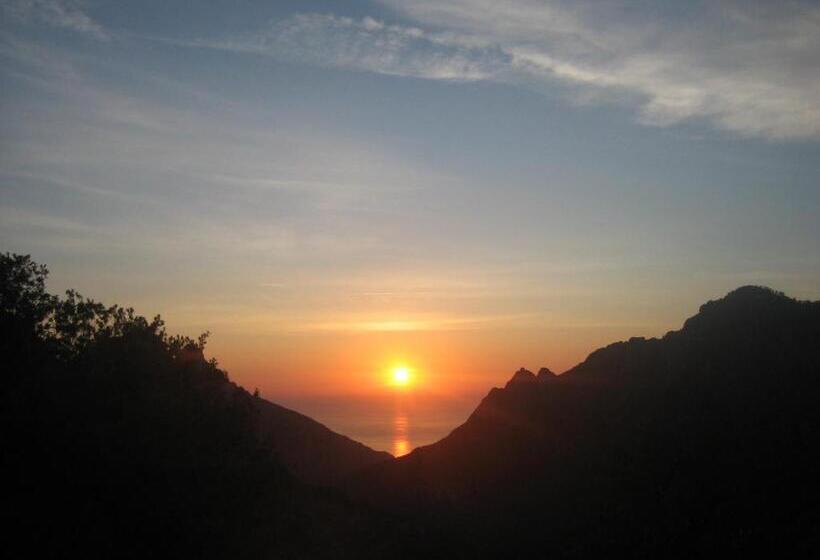 בית מלון כפרי Scopa Rossa