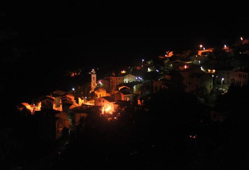 בית מלון כפרי Scopa Rossa