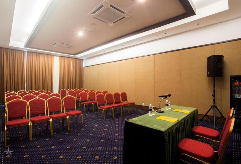 فندق Seri Malaysia Lawas