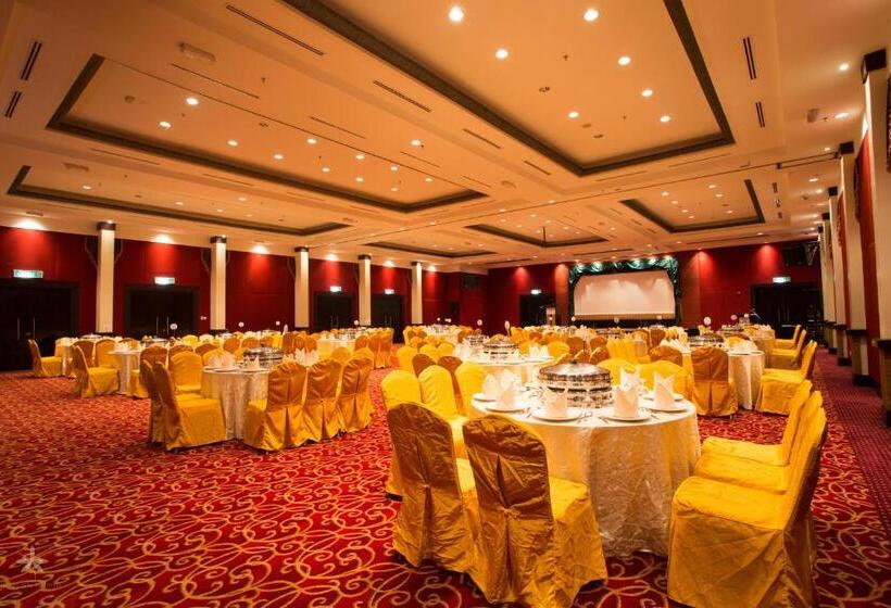 فندق Seri Malaysia Lawas