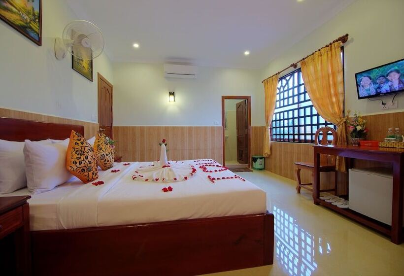 ホテル Serkirin Mary Angkor Villa