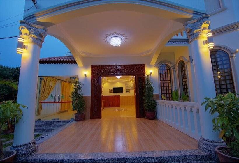 ホテル Serkirin Mary Angkor Villa