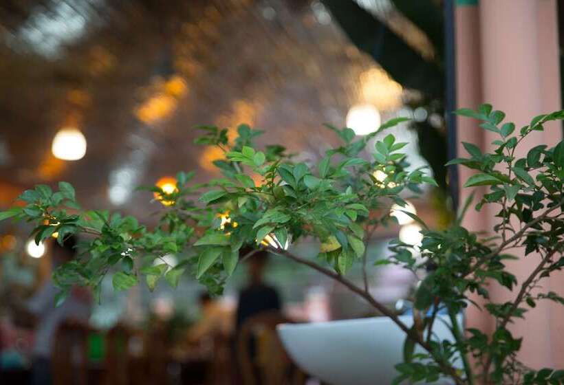 ホテル Serkirin Mary Angkor Villa