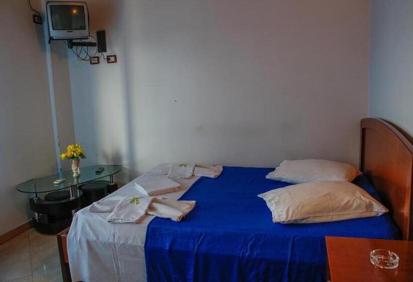 בית מלון כפרי Shpella