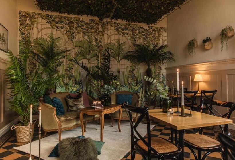 Отель Stationen