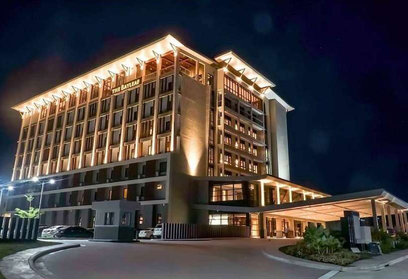 בית מלון כפרי The Bayleaf Cavite