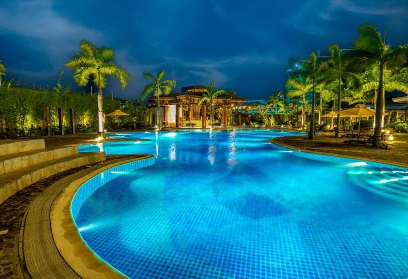 בית מלון כפרי The Bayleaf Cavite