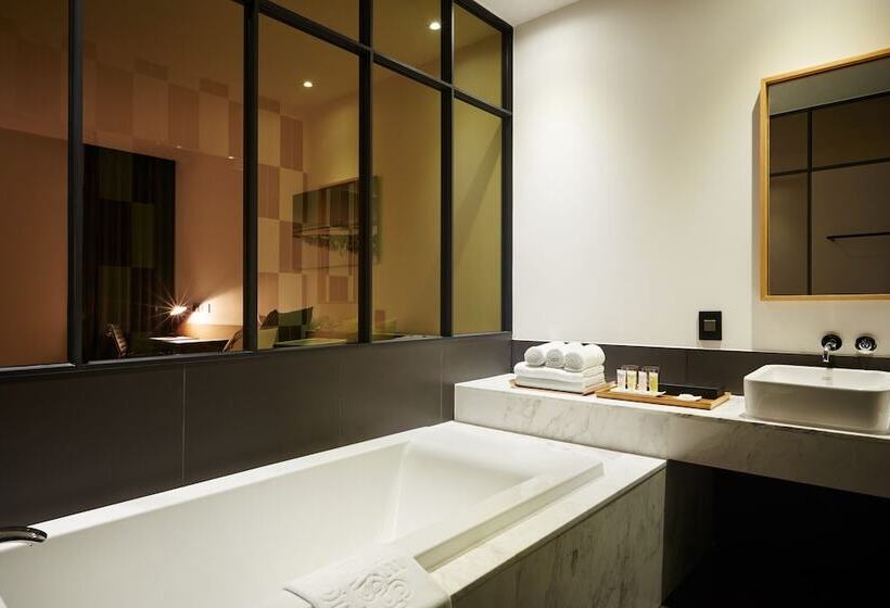 The Classic By Hotelone