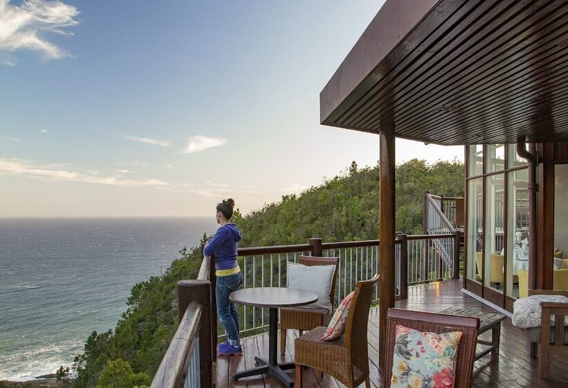 ホテル The Fernery Lodge & Spa