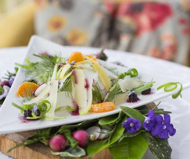 ホテル The Fernery Lodge & Spa