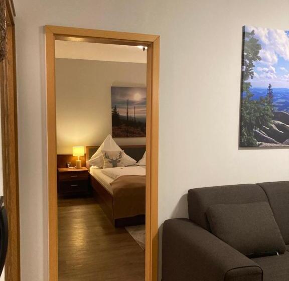 酒店 Zur Neuen Post Landgasthof