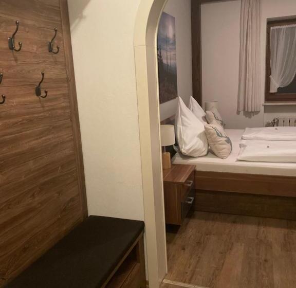 酒店 Zur Neuen Post Landgasthof