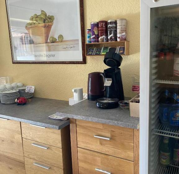 酒店 Zur Neuen Post Landgasthof