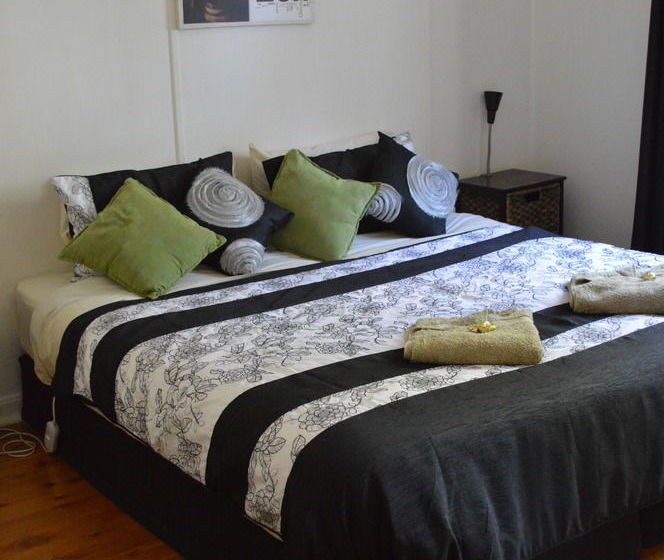 House On The Hill  Hunter Valley