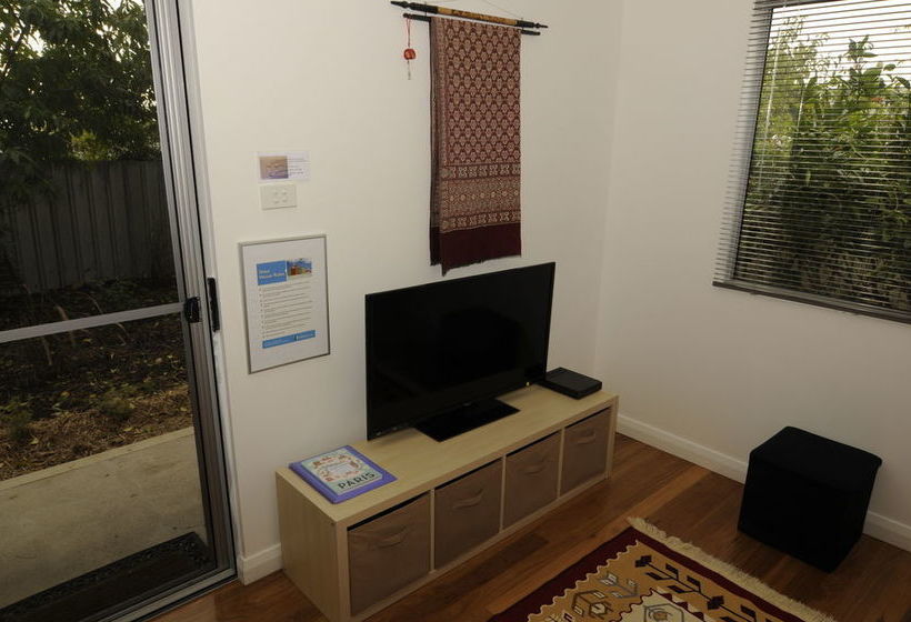 House On The Hill  Hunter Valley