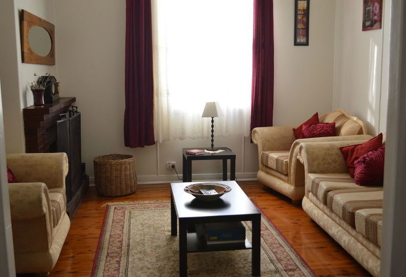 House On The Hill  Hunter Valley