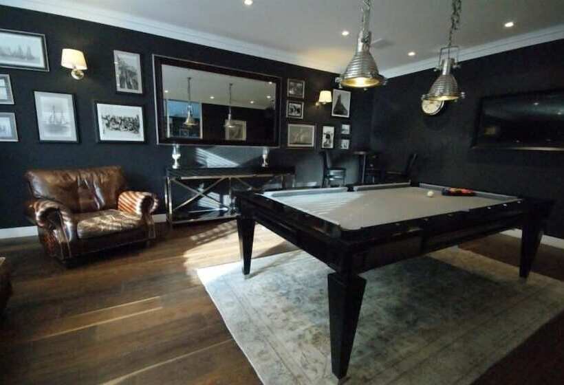 Irs Royal Apartments Irs Nadmorski Dwór