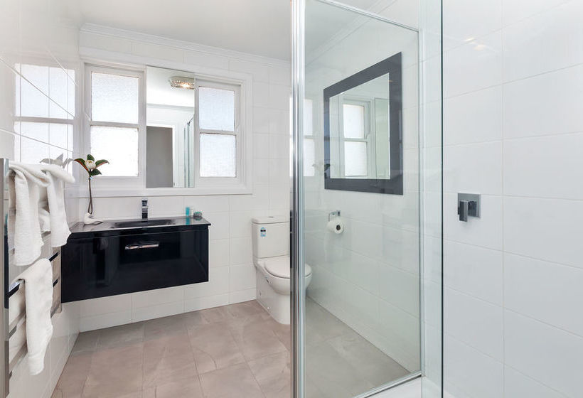 Lake Wendouree Luxury Apartments On Webster