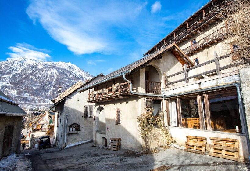 Langley Hotel La Vieille Ferme