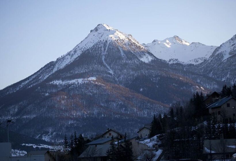 Langley Hotel La Vieille Ferme