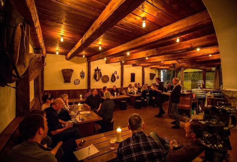 Langley Hotel La Vieille Ferme