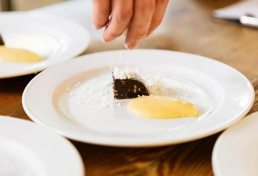 Langley Hotel La Vieille Ferme