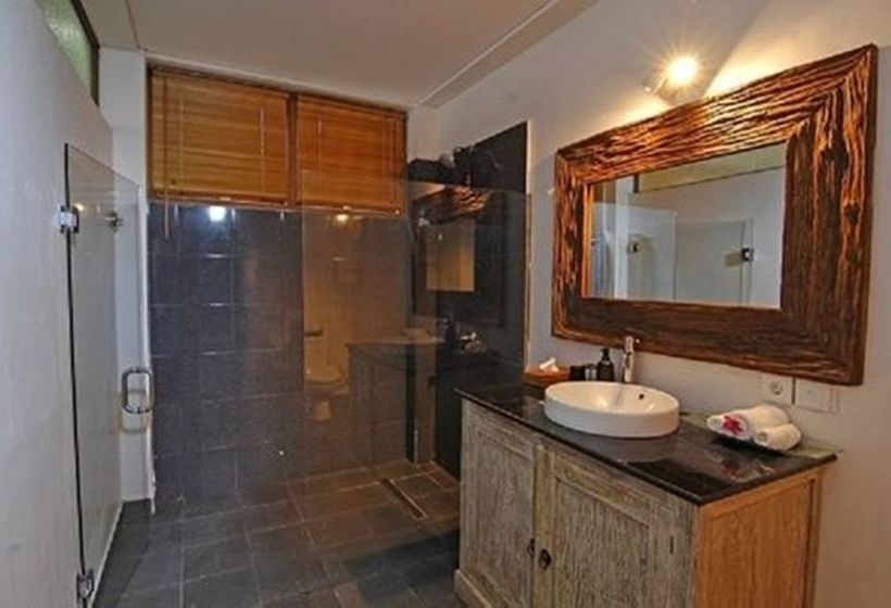 Lembongan Sanctuary Villas