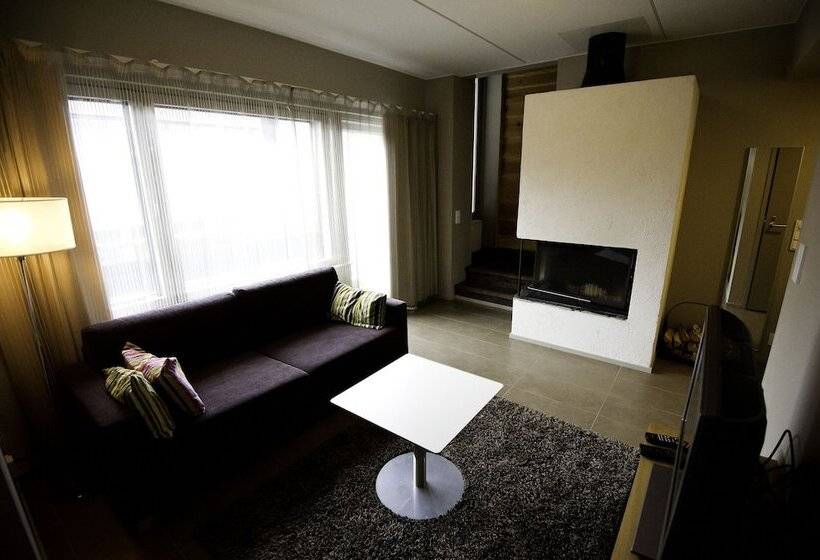 Levi Suites Unna Mànnu