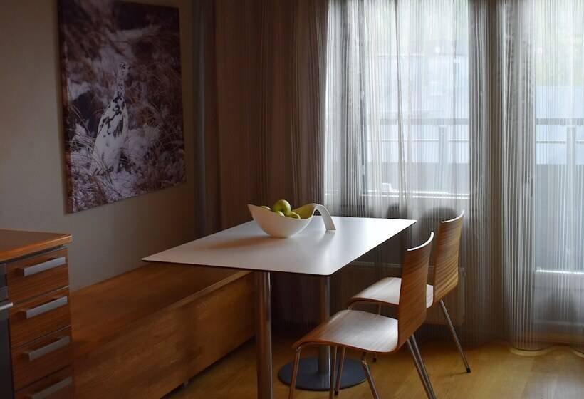 Levi Suites Unna Mànnu