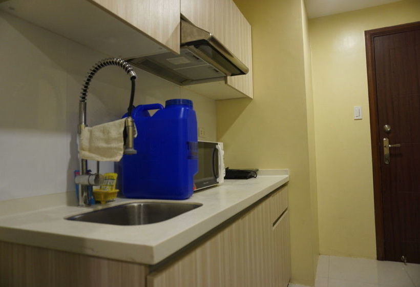 Mega Tower Residences