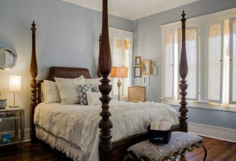 Morgan And Wells Bed And Breakfast