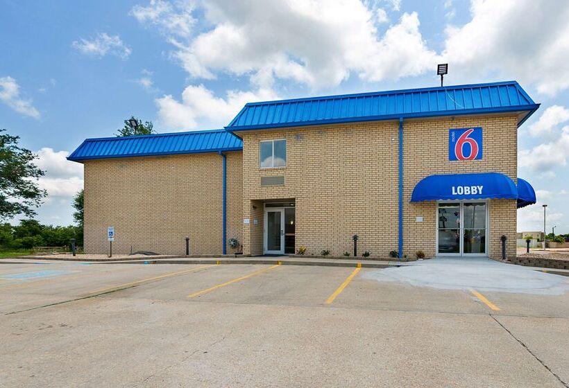 Motel 6new Iberia, La