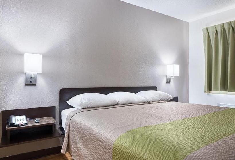 Motel 6new Iberia, La