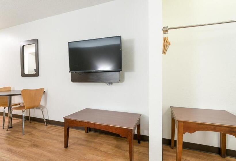 Motel 6new Iberia, La