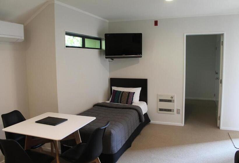 모텔 Aquarius Motor Inn