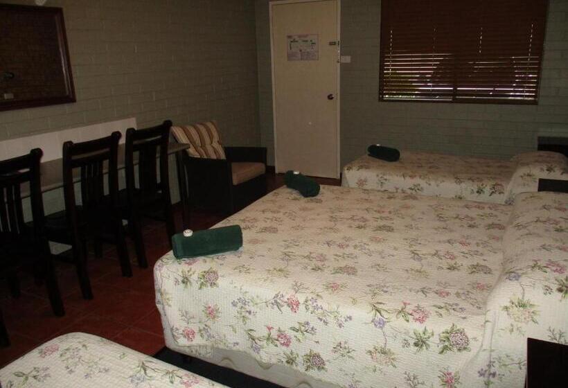 مُتل Barcaldine Country Motor Inn